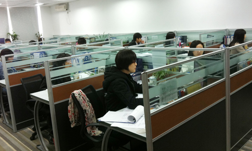 專業(yè)設(shè)計(jì)研發(fā)實(shí)力，國(guó)際化品質(zhì)